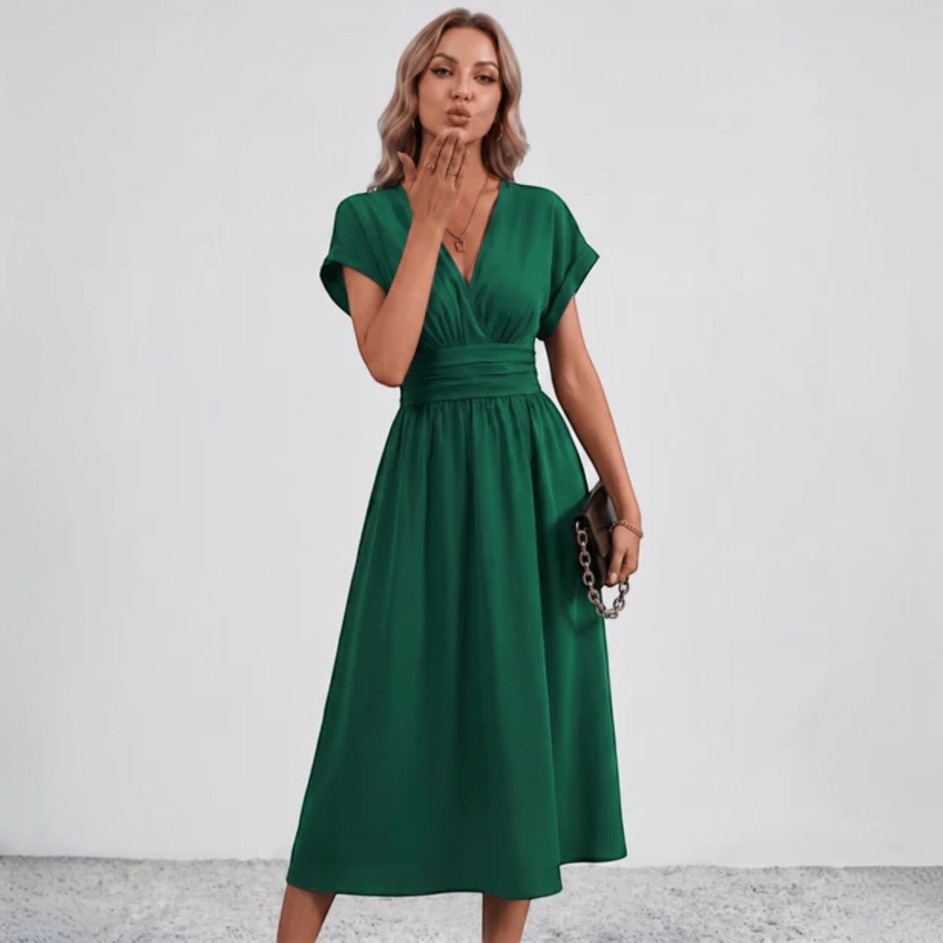 Green midi V-neck dress with ruched waist and short sleeves, A-line skirt