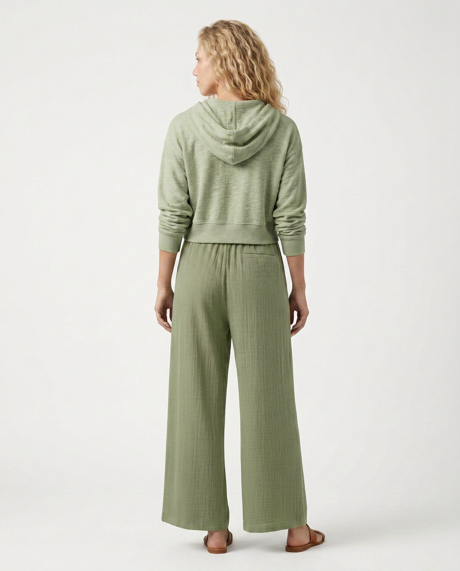 Green wide-leg drawstring trousers with elastic waist and relaxed wide hem
